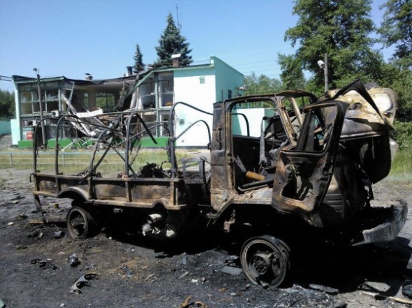Сгоревший автомобиль Ивана Борщёва